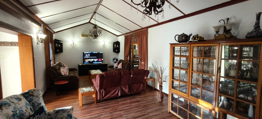 3 Bedroom Property for Sale in Protea Park North West